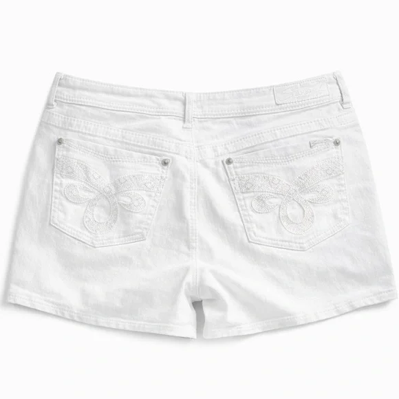 Seven7 White High-Rise Denim Shorts - Picture 3 of 6